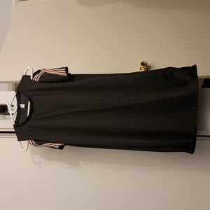 Fashion Dress with cold shoulder sleeves size Medium